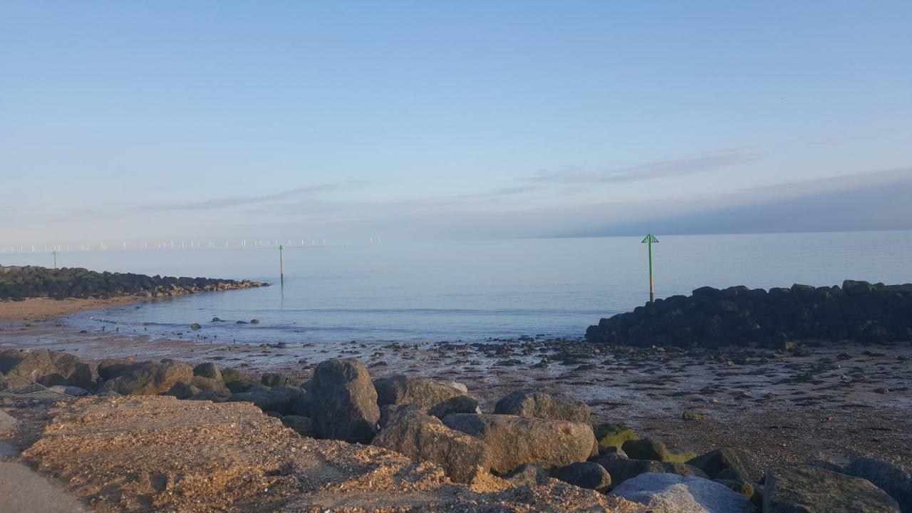 Caravan Beach Holiday Hotel Saint Osyth Esterno foto